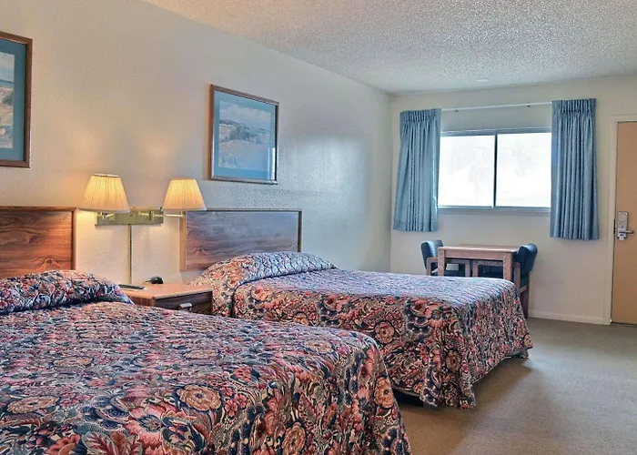 Motel Skyline Motor Cody