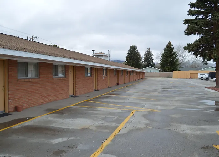 Skyline Motor Motel Cody